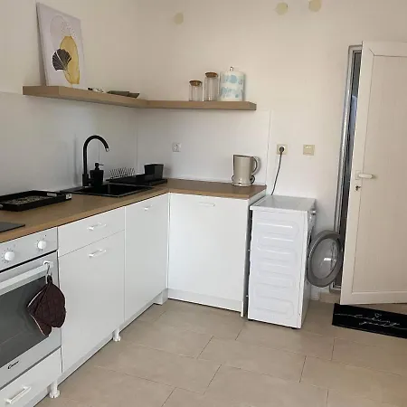 Apartment петрови Chernomorets
